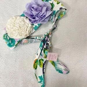 Giggle moon True Vine head wrap. Youth size.